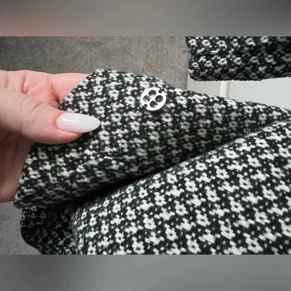 Sweaty Betty | Rare Black and White Dolman Sleeve Wool Blend Jacket | Size XS/S - Picture 4 of 11